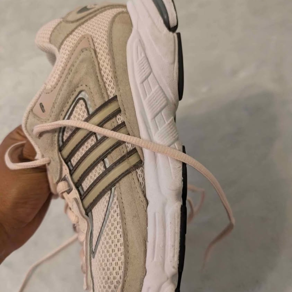 Adidas Dreamy Pink Y2K Women's Athletic Sneakers 7.5 - Picture 2 of 3